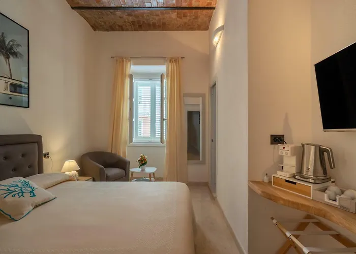 Corso Umberto Pensionat 4*