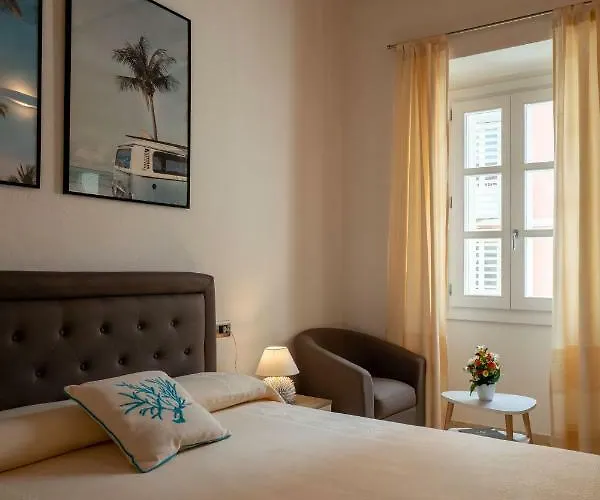 Corso Umberto 4* Olbia